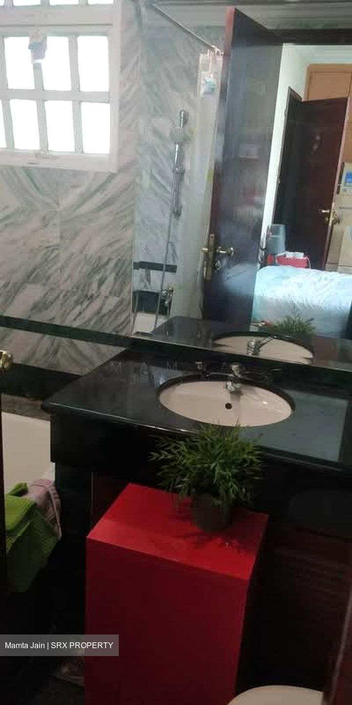 The Capri (D10), Apartment #533643731